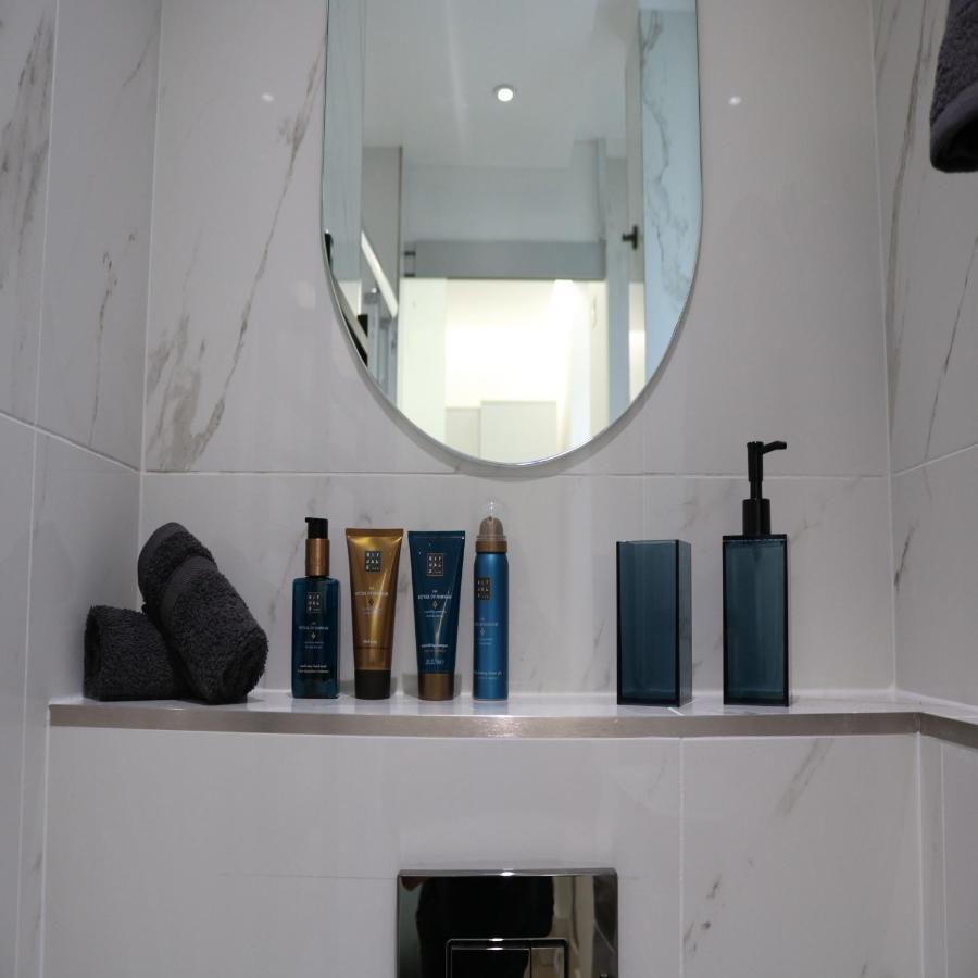 Phaedrus Living: City Center Luxury Flat Clarewood London Ngoại thất bức ảnh